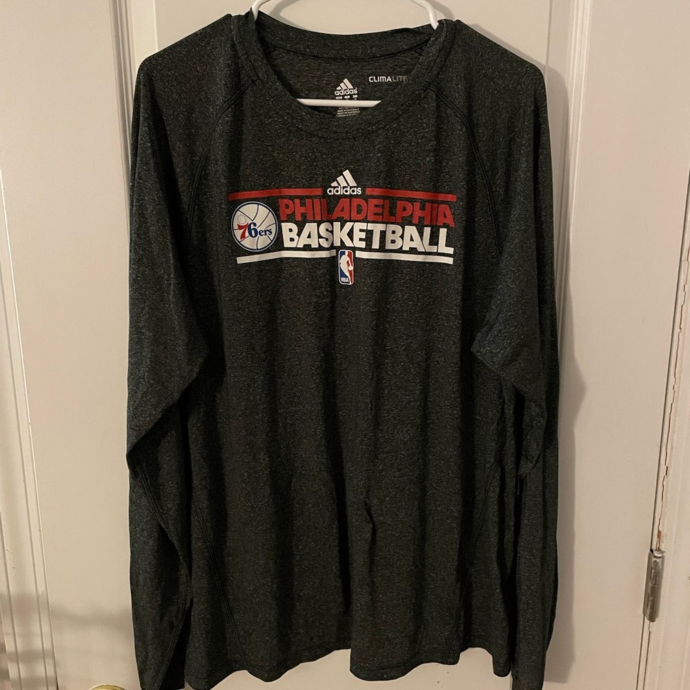 76ers Adidas ClimaLite Long Sleeve Size XL